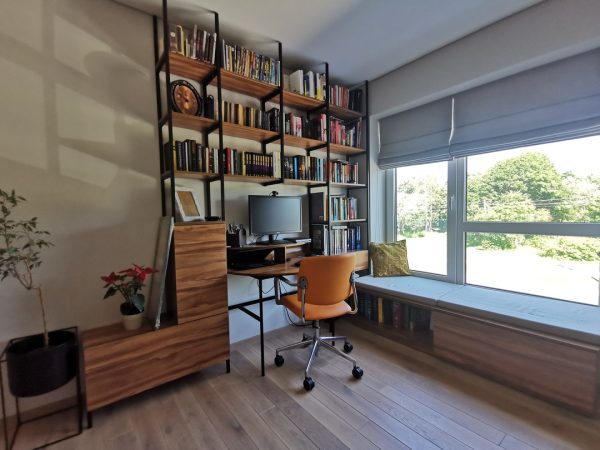 Darbo kambarys.
 Medžio imitacijos plokštė ir metalo konstrukcija

 #baldmanta #baldai #baldaikaune #darbobaldai #furniture